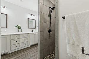1745 Fairway Dr_041.jpg