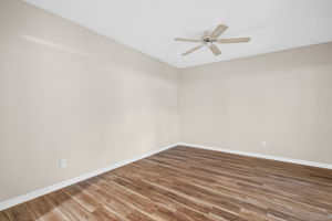 Guest Bedroom 1b - VS