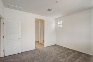W Charter Oak Rd-023