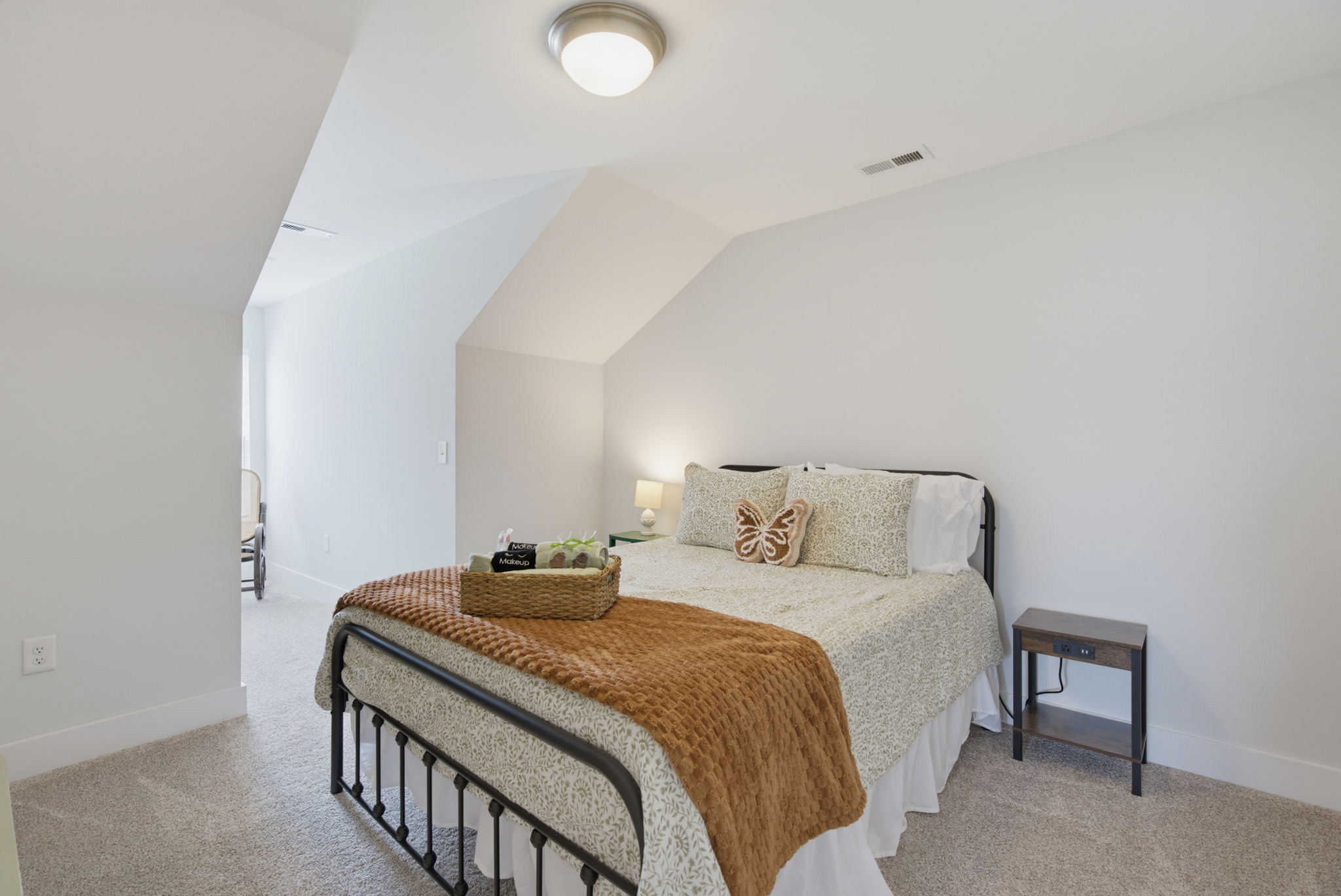 1746 Old Fields Blvd-23