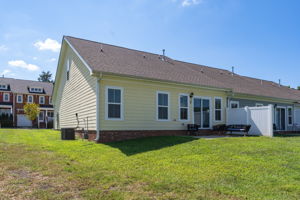 1746 Old Fields Blvd-28