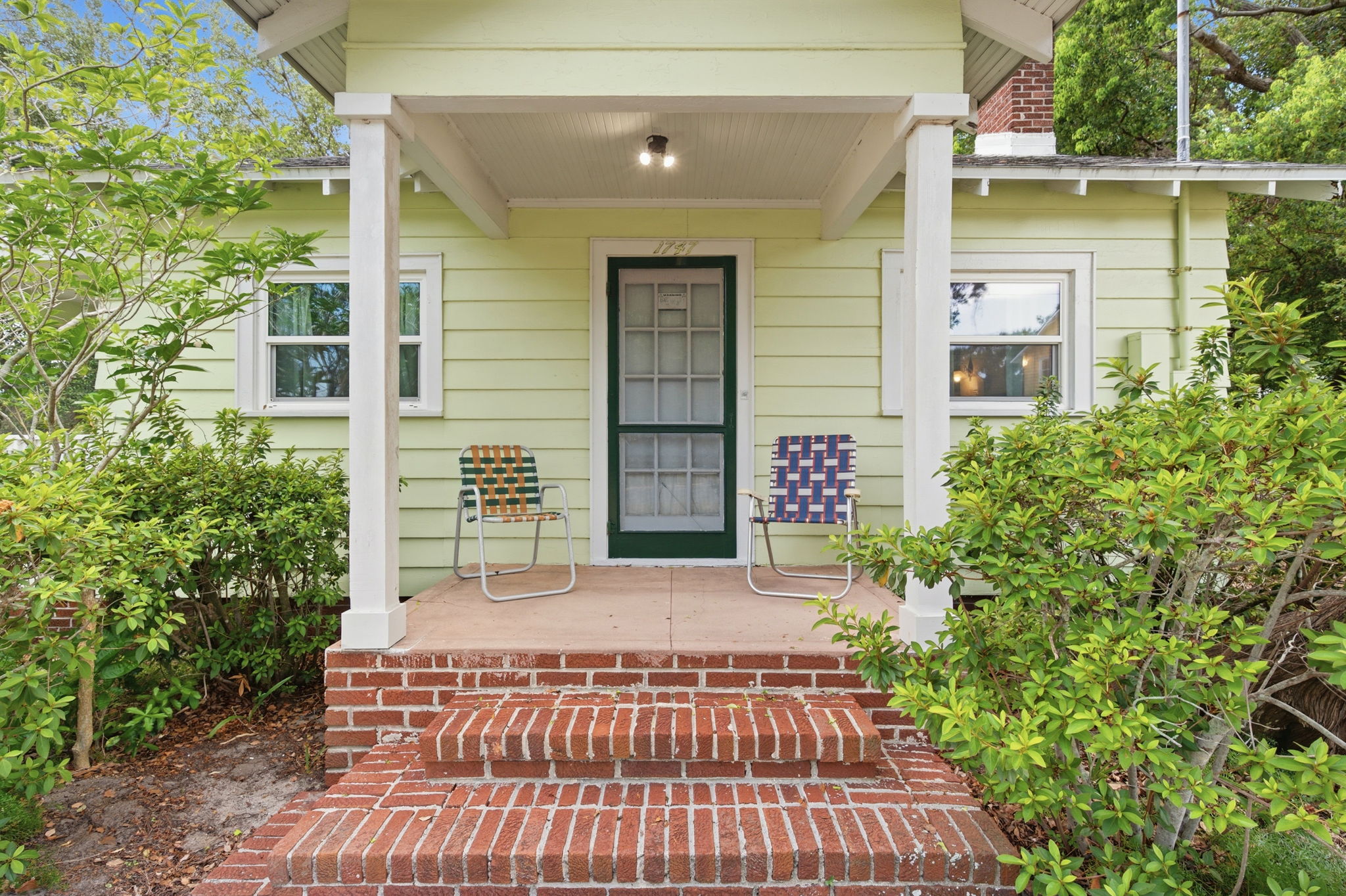 Front Exteriors (7)