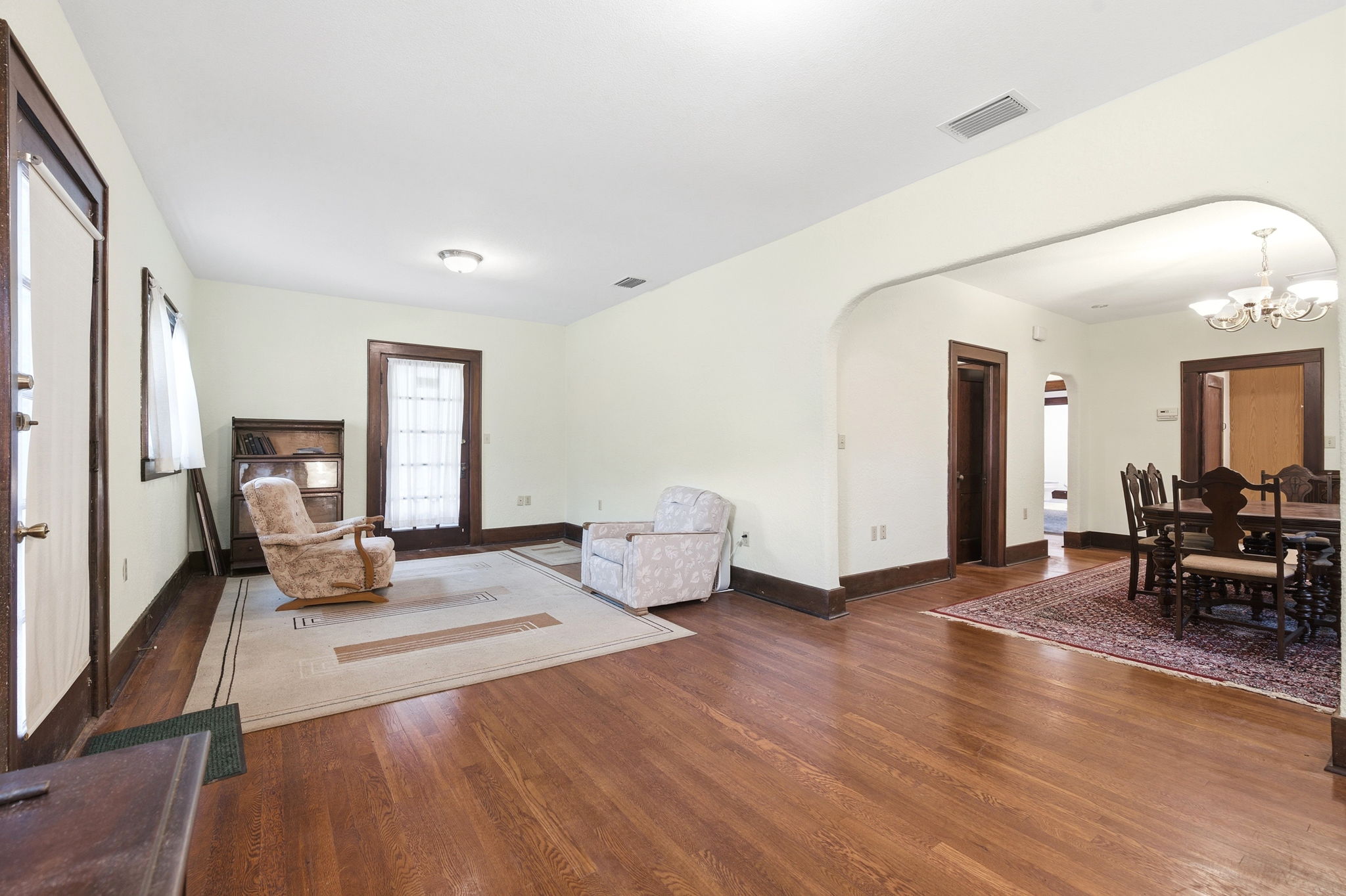 Interiors (5)