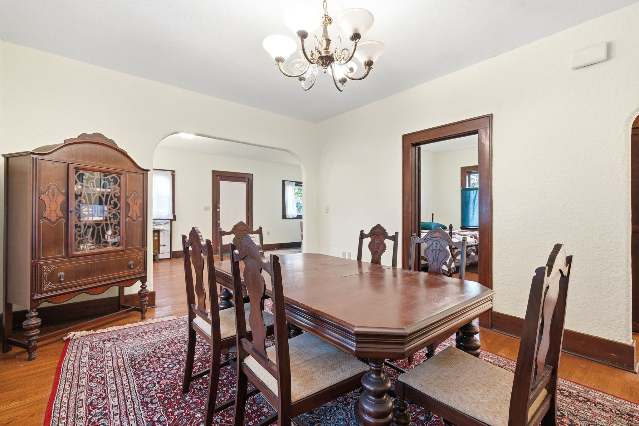 Interiors (9)
