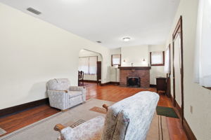 Interiors (4)