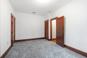 Interiors (18)