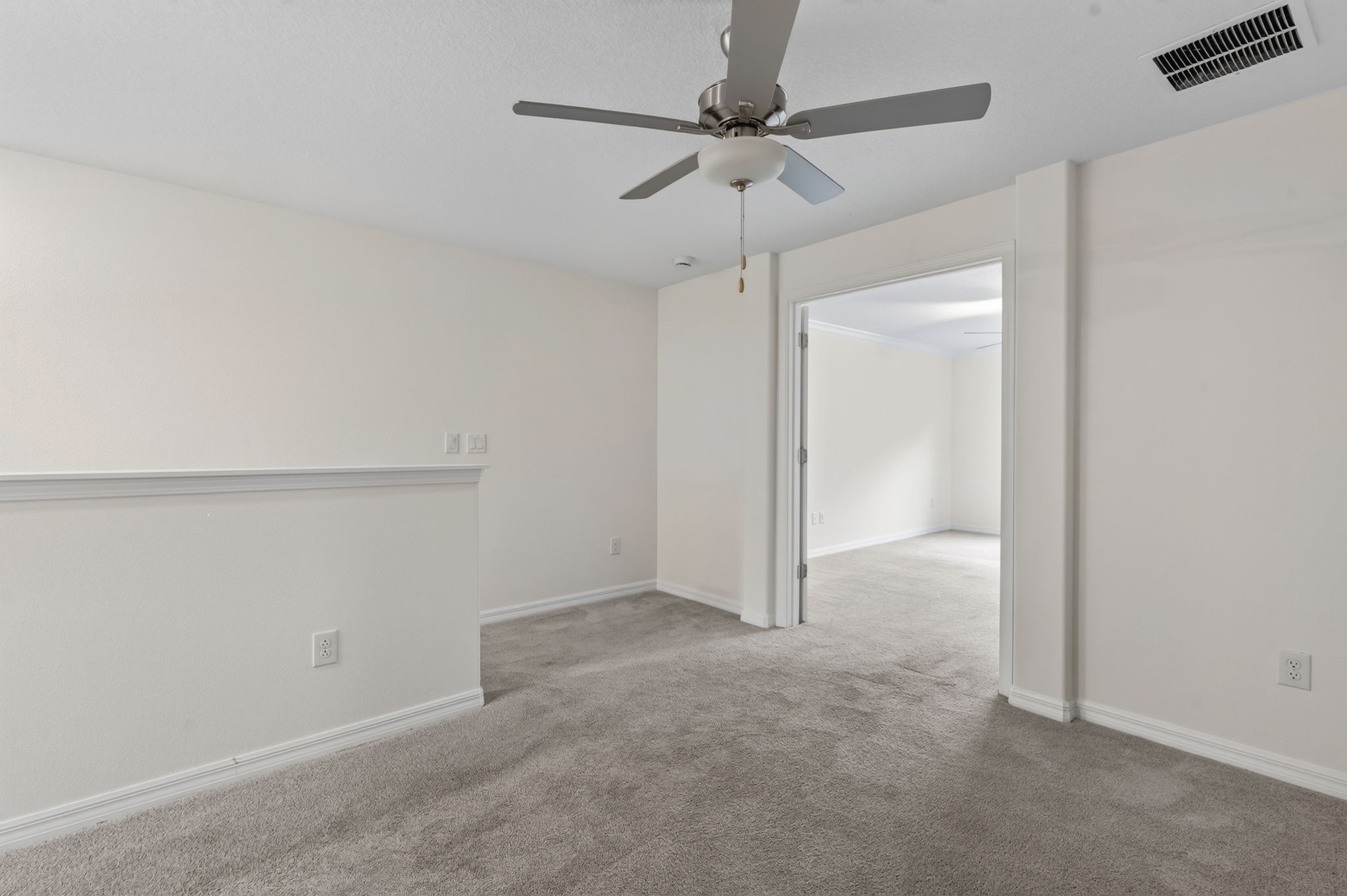 Interiors (25)