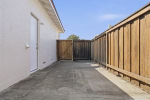  Photo 49