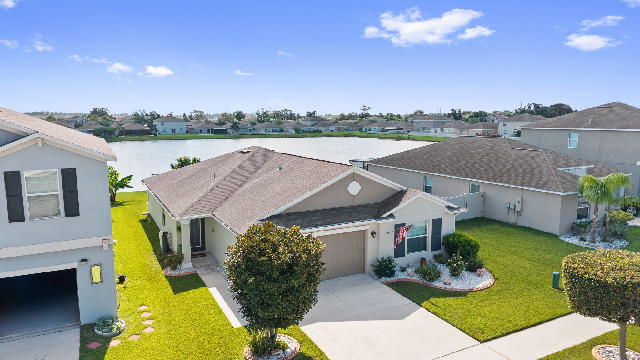  Photo 38
