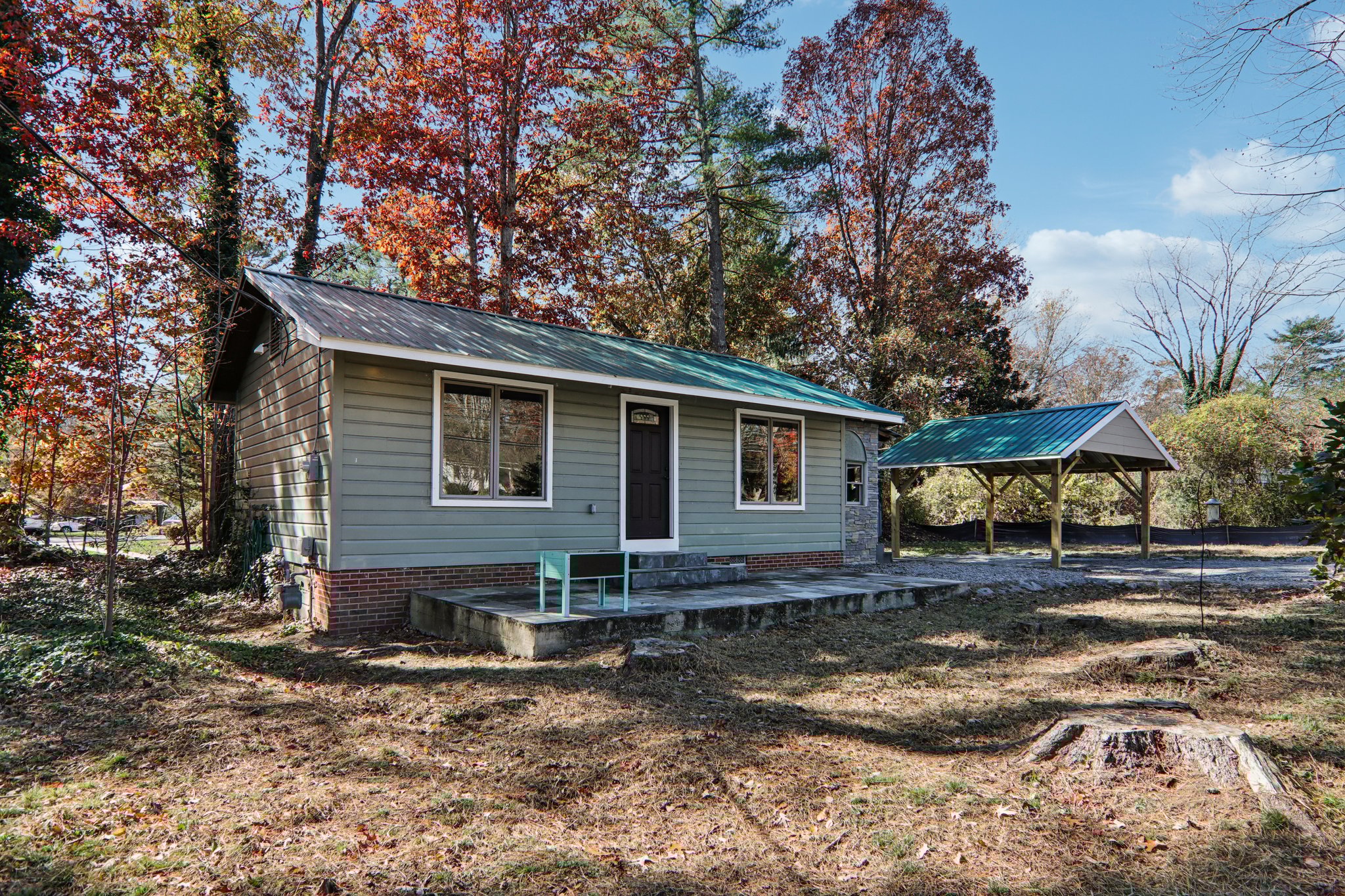 Haywood Rd-S0511-001.jpg