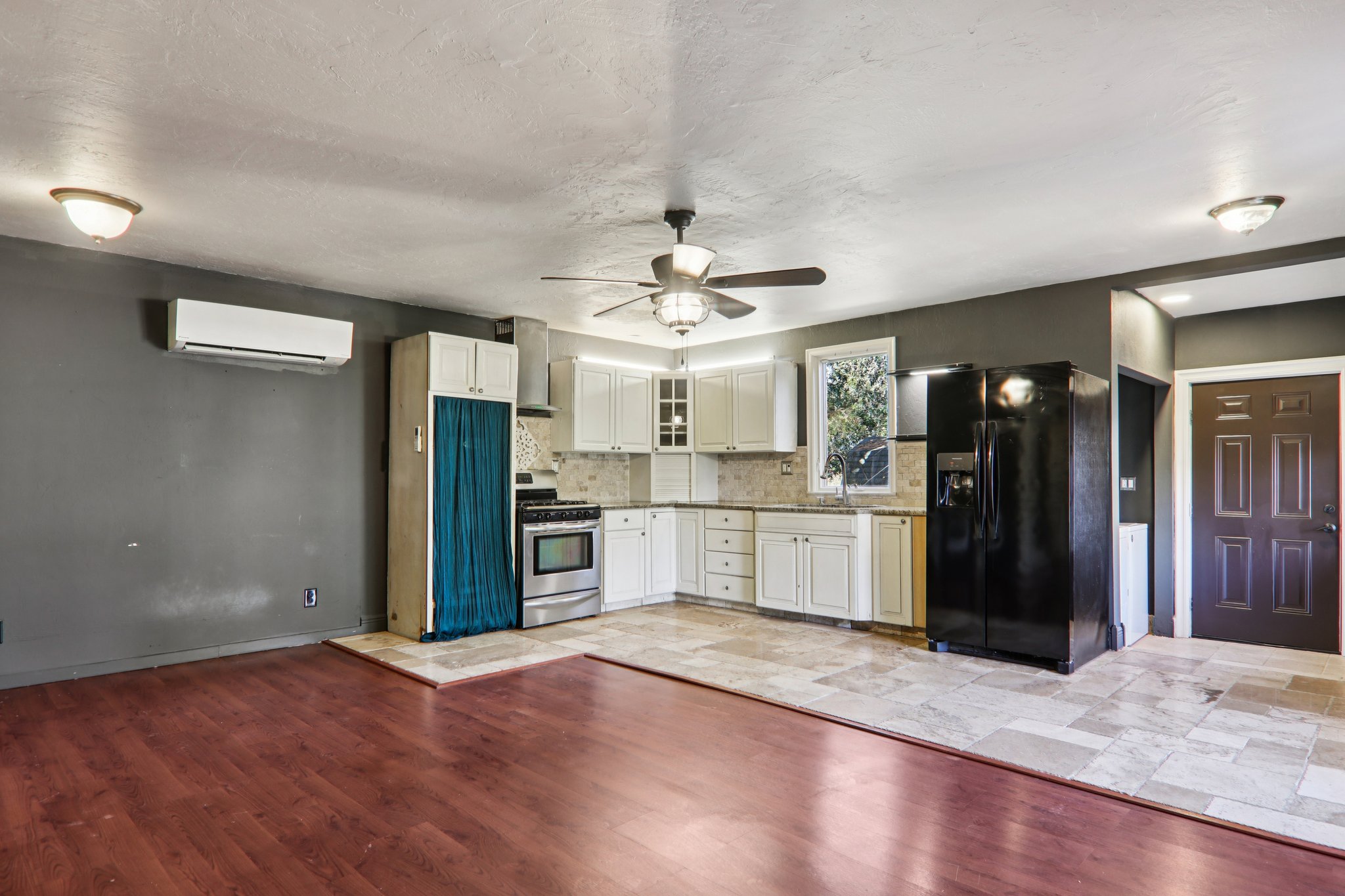 Haywood Rd-S0511-007.jpg