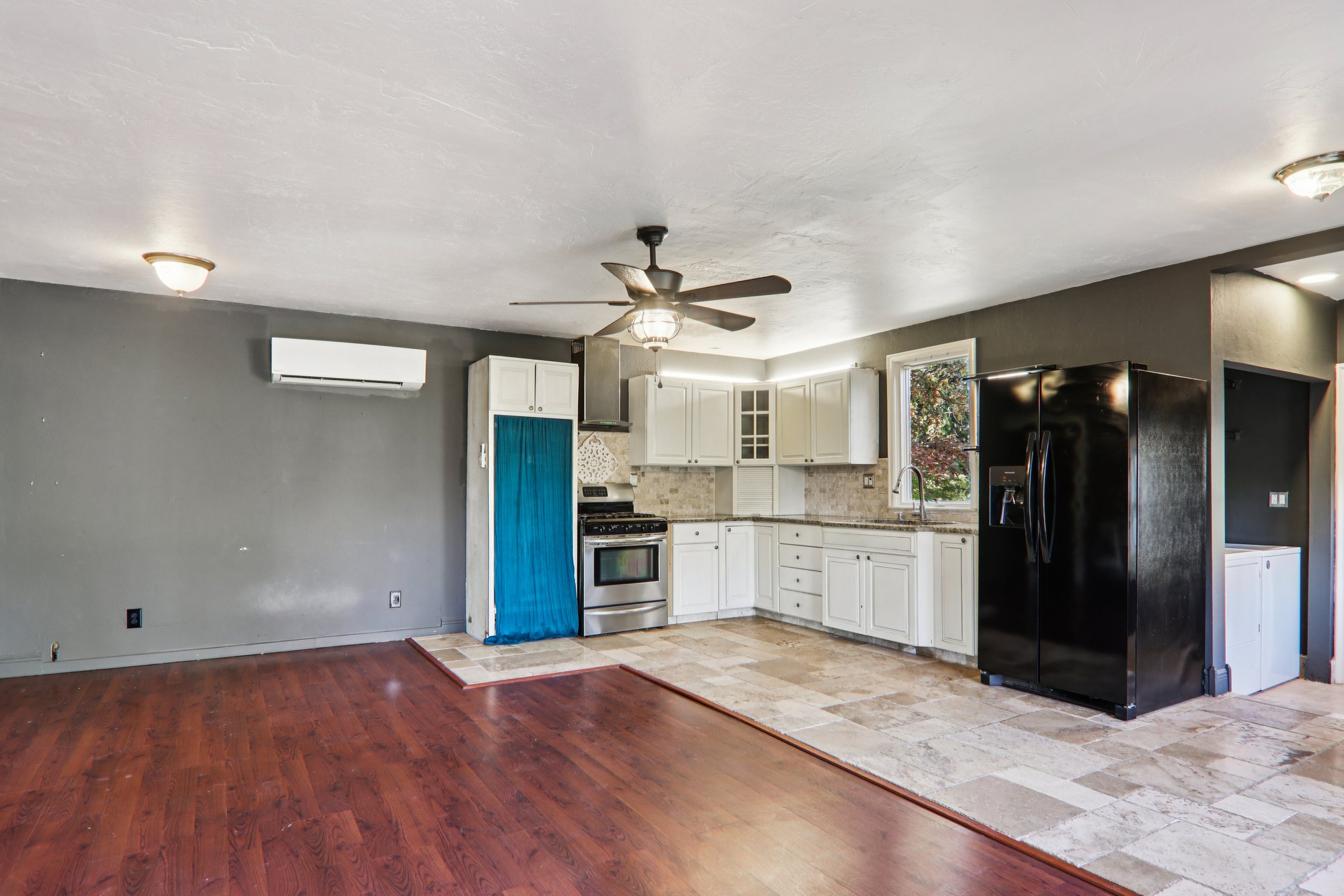 Haywood Rd-S0511-018.jpg