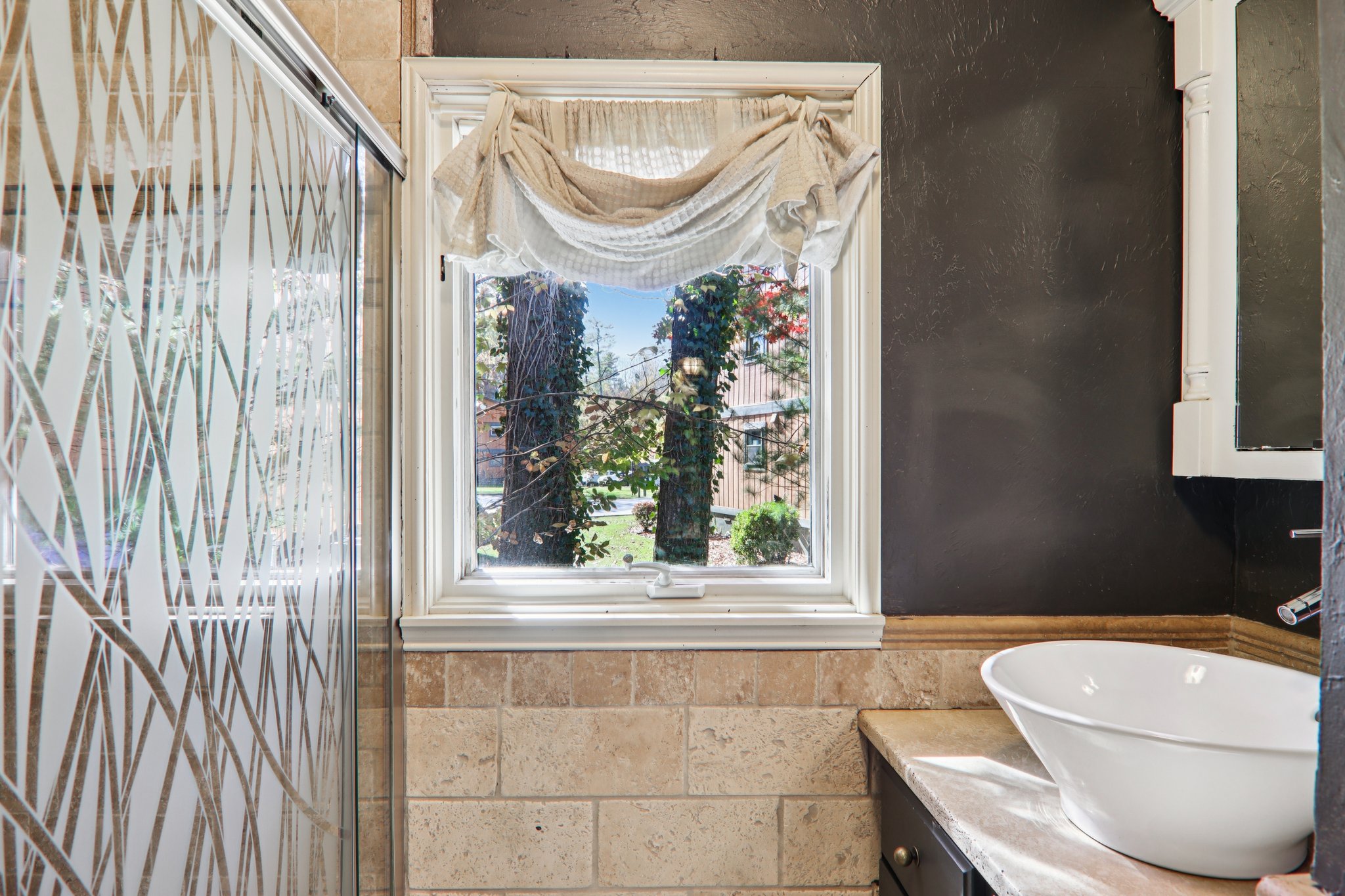 Haywood Rd-S0511-027.jpg