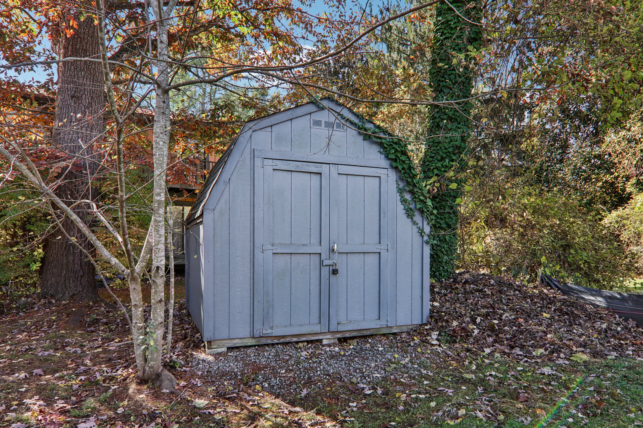 Haywood Rd-S0511-030.jpg