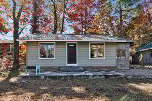 Haywood Rd-S0511-003.jpg