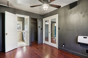 Haywood Rd-S0511-023.jpg