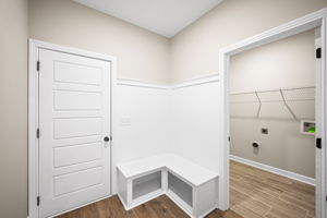  Photo 41