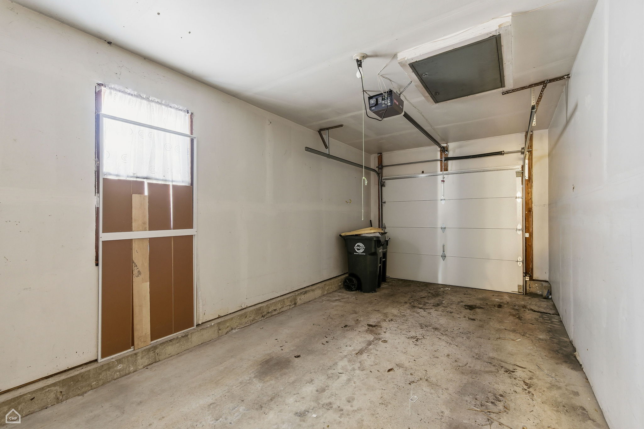 1749 Vermont Dr - Yolanda Riveria_CHP2026_020