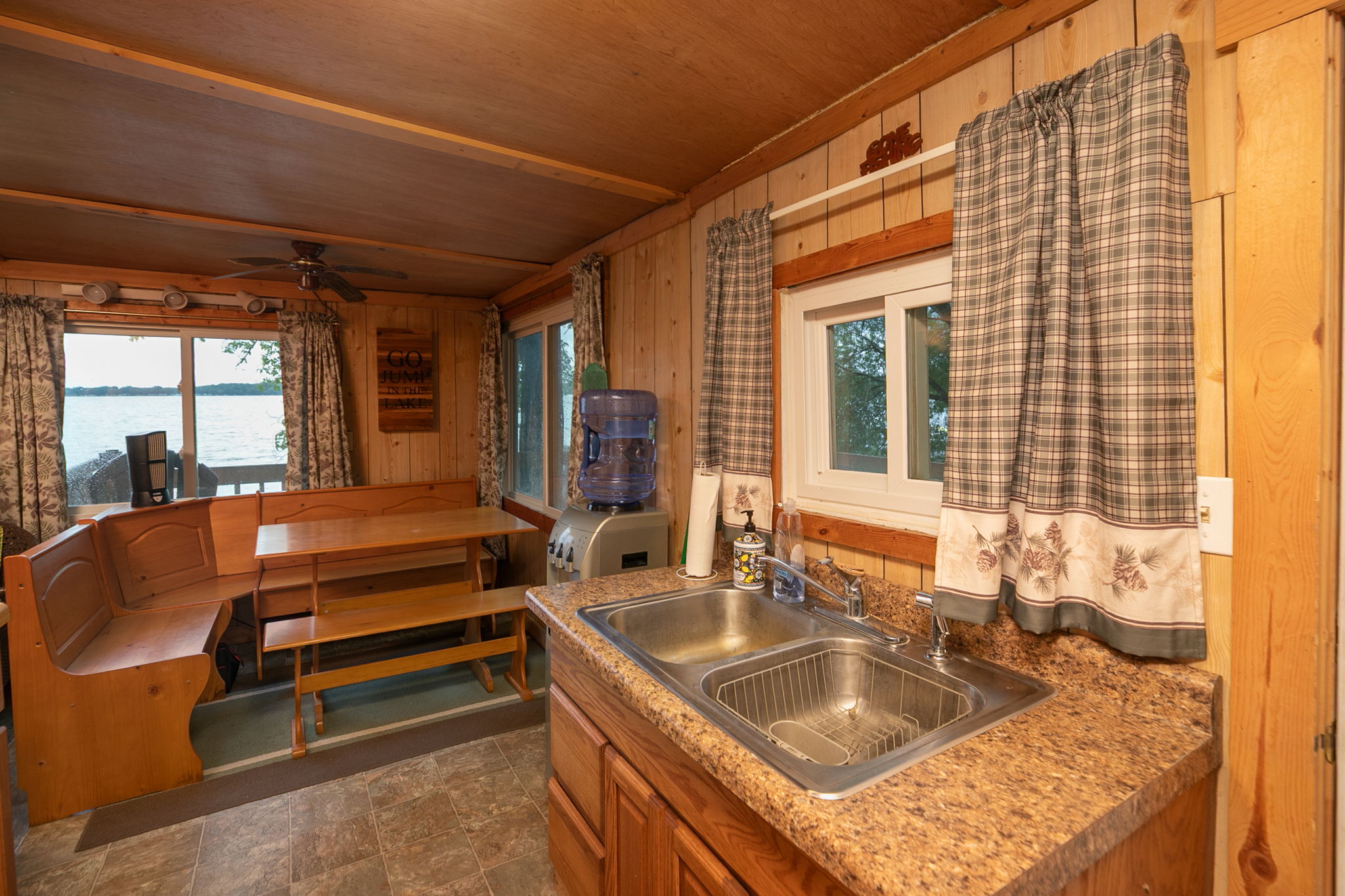12-Kitchen