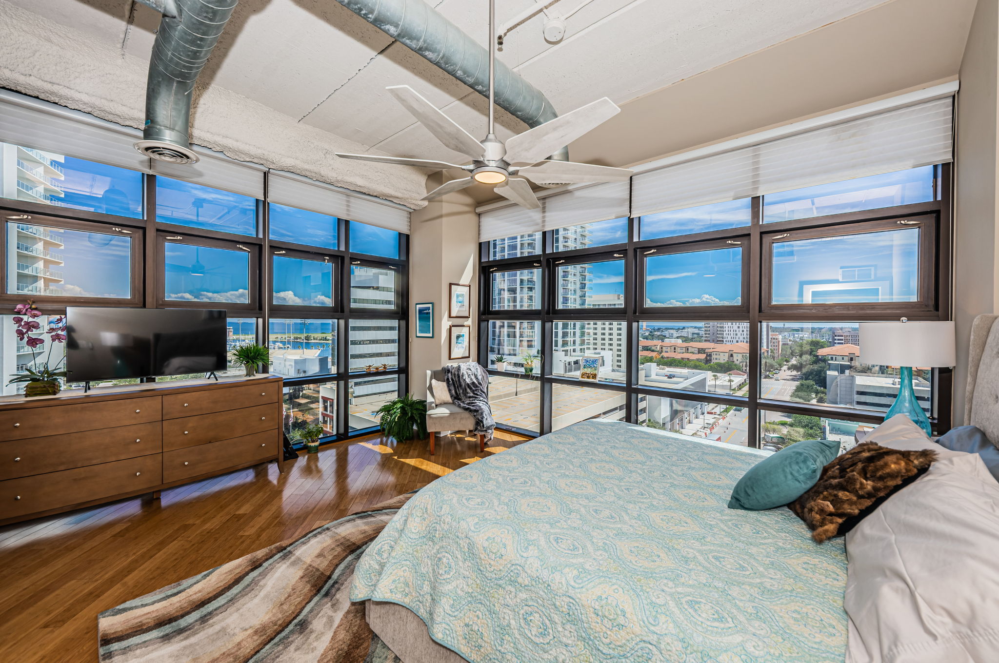 Master Bedroom1d