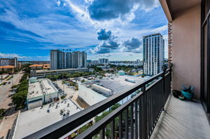 Balcony2