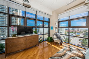 Master Bedroom13e