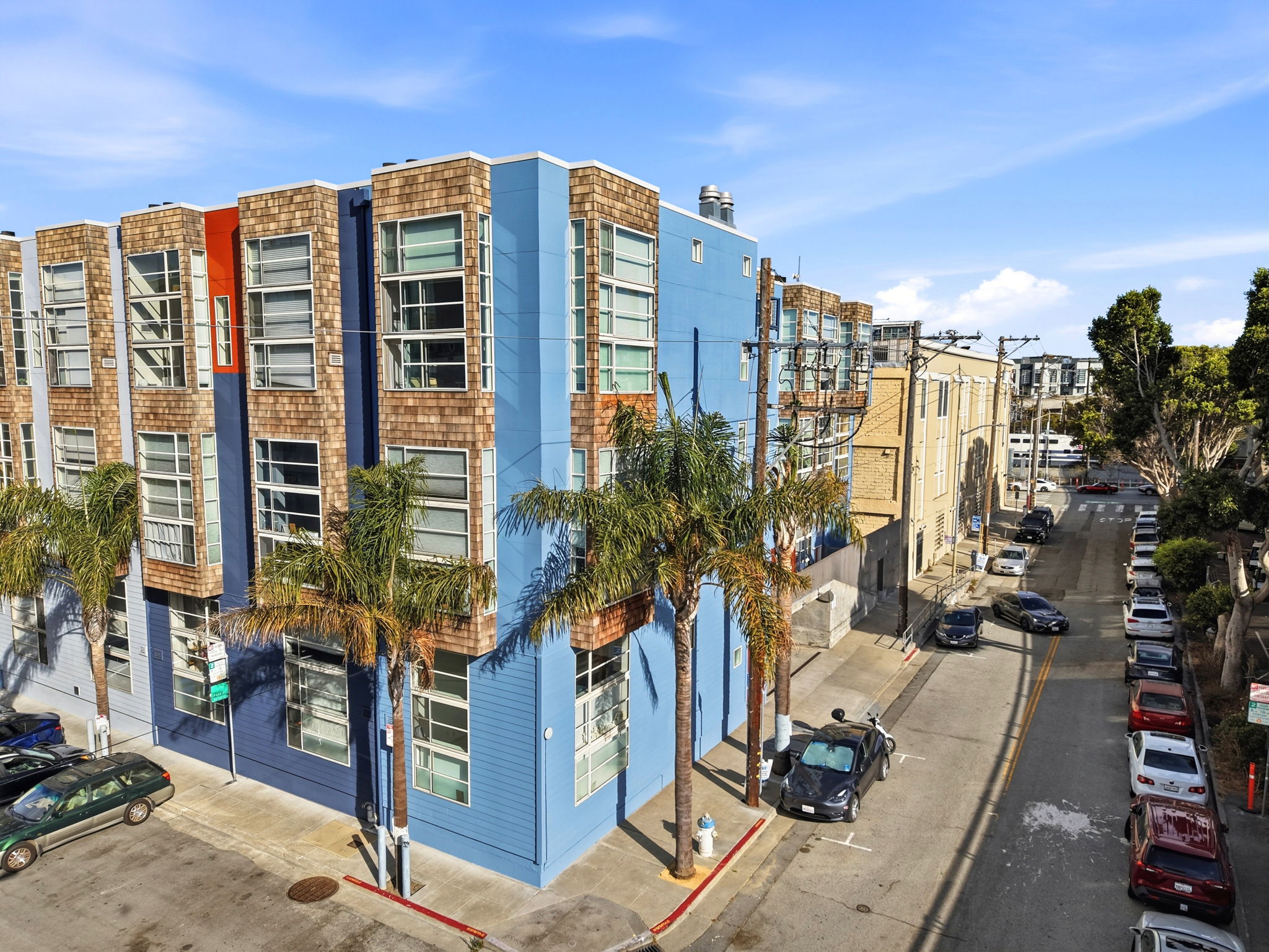 002_F8_AERIAL_175 Bluxome St 206