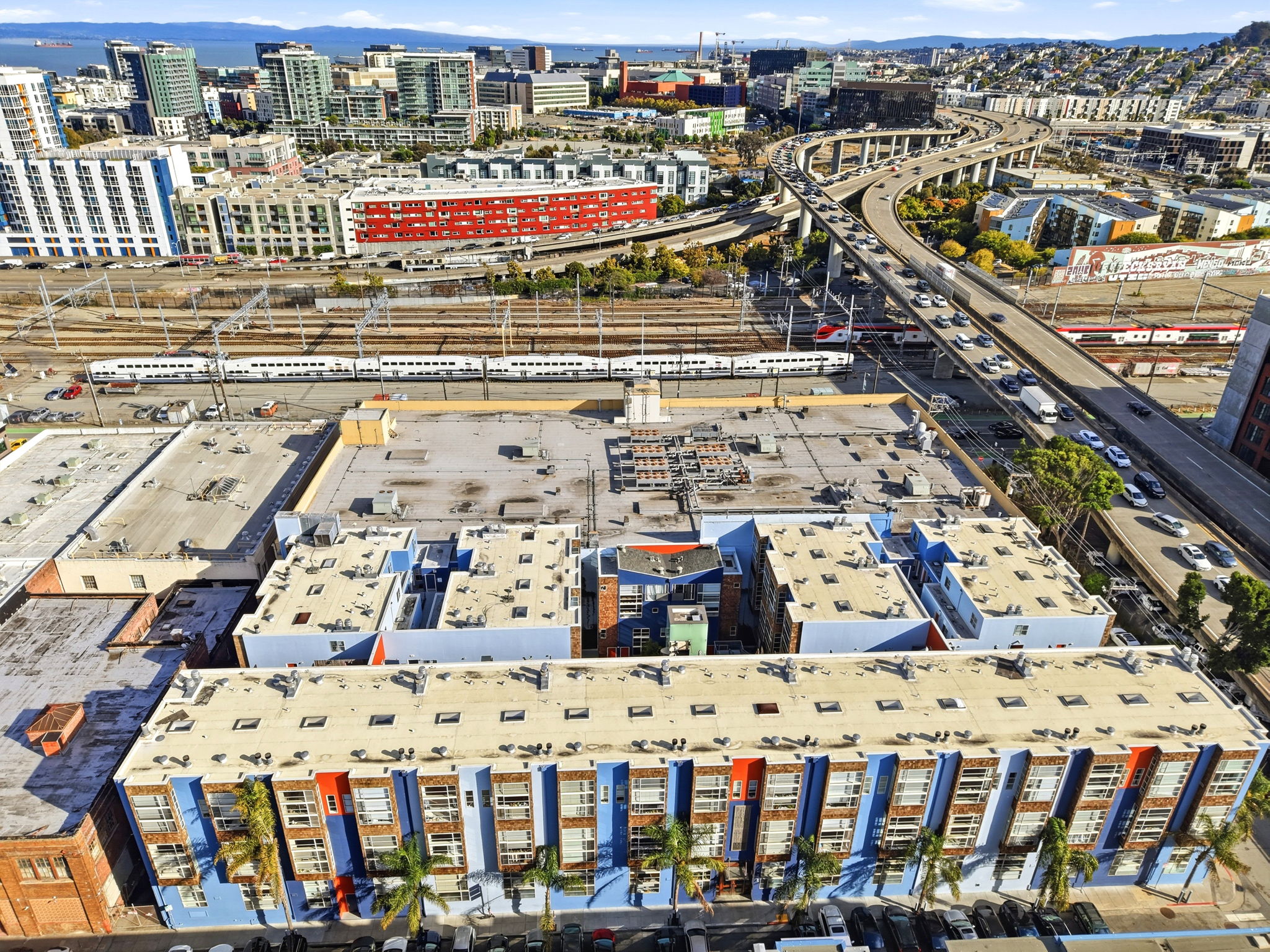 010_F8_AERIAL_175 Bluxome St 206