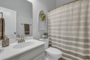  Photo 46
