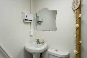  Photo 47