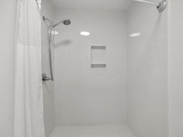  Photo 24