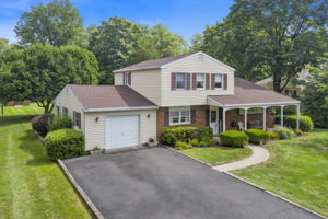  175 Lenape Dr, Doylestown, PA 18901, US Photo 2