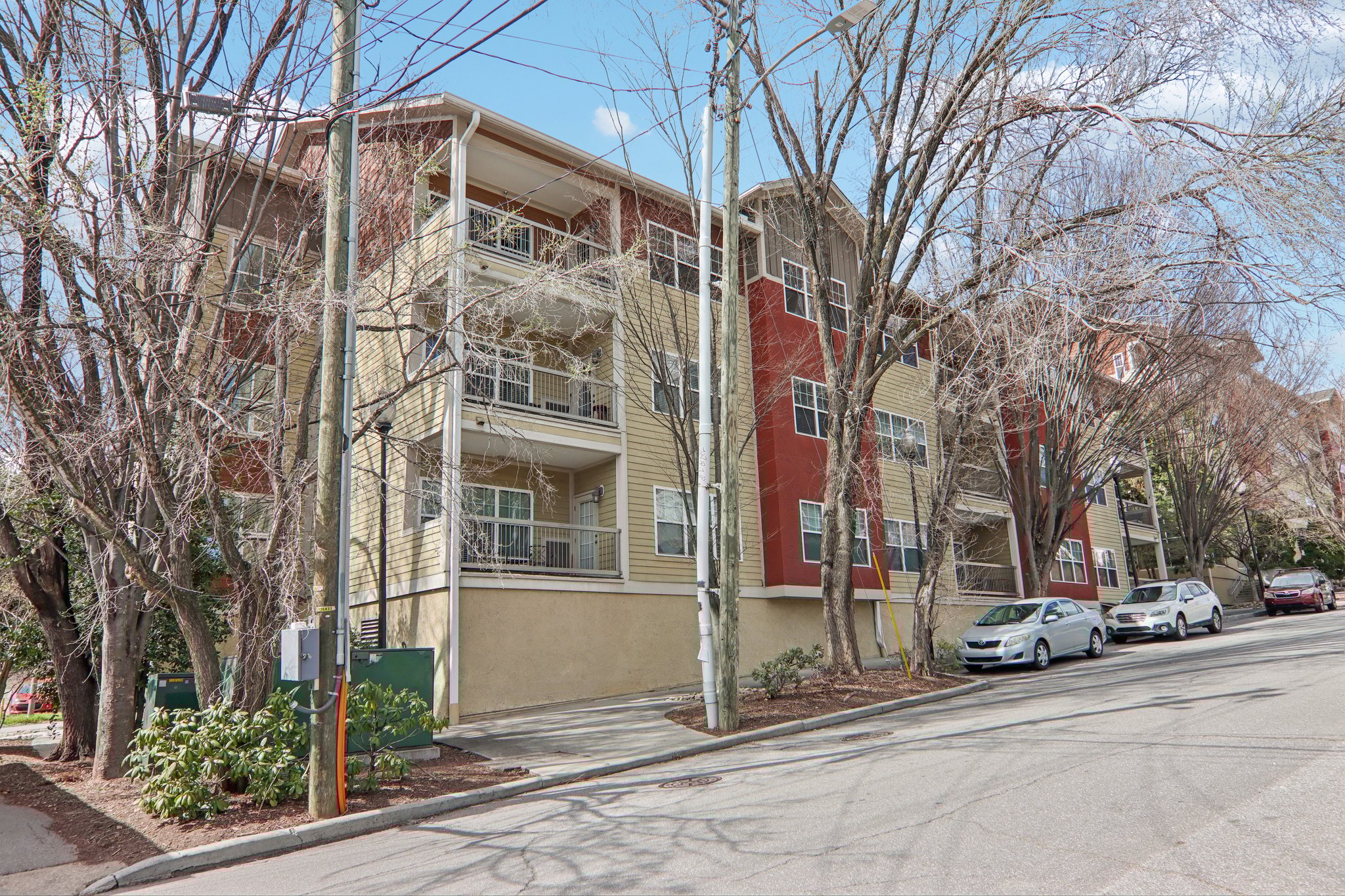 S Lexington Ave 304-S1103-002.jpg