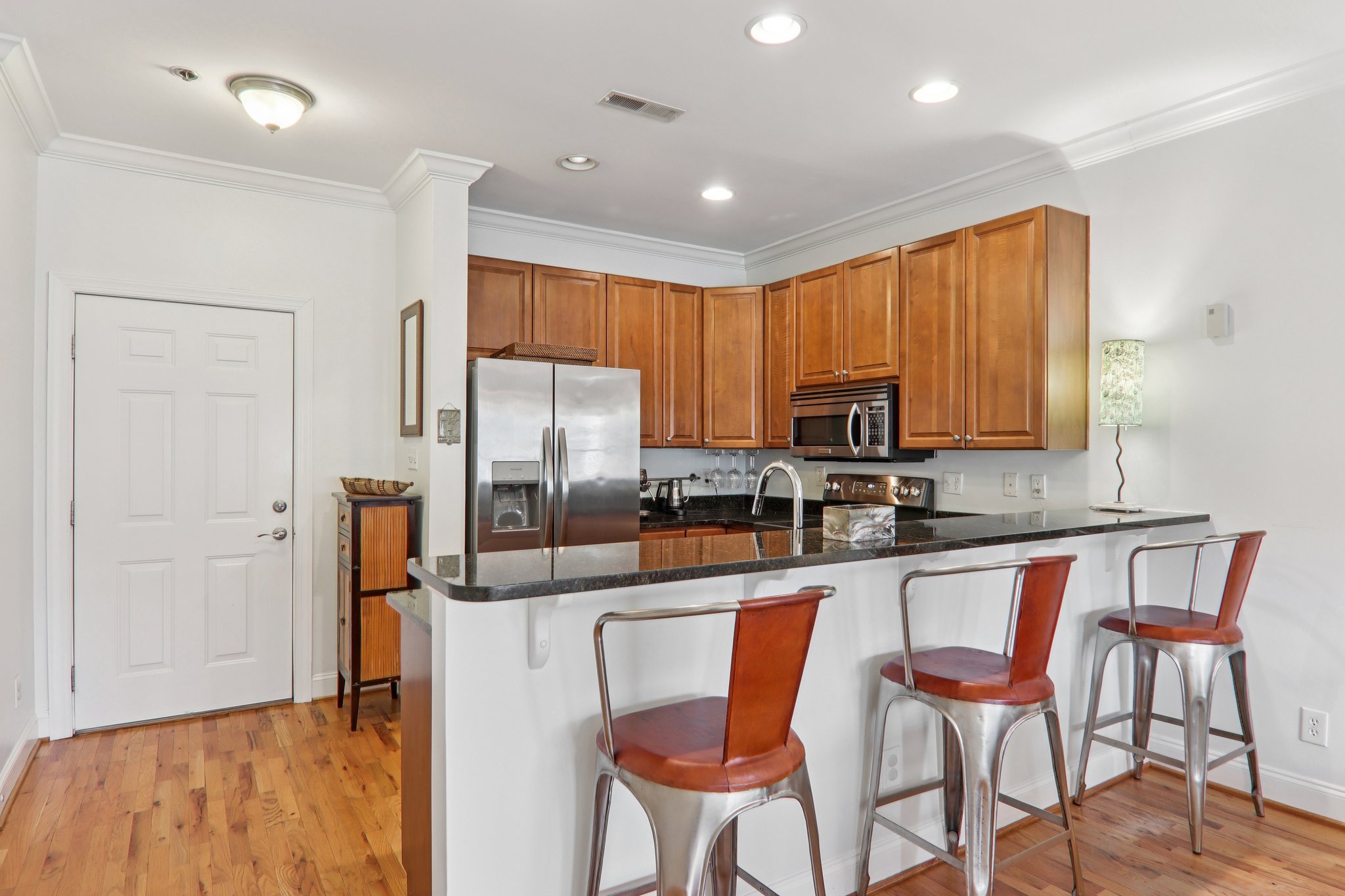 S Lexington Ave 304-S1103-009.jpg