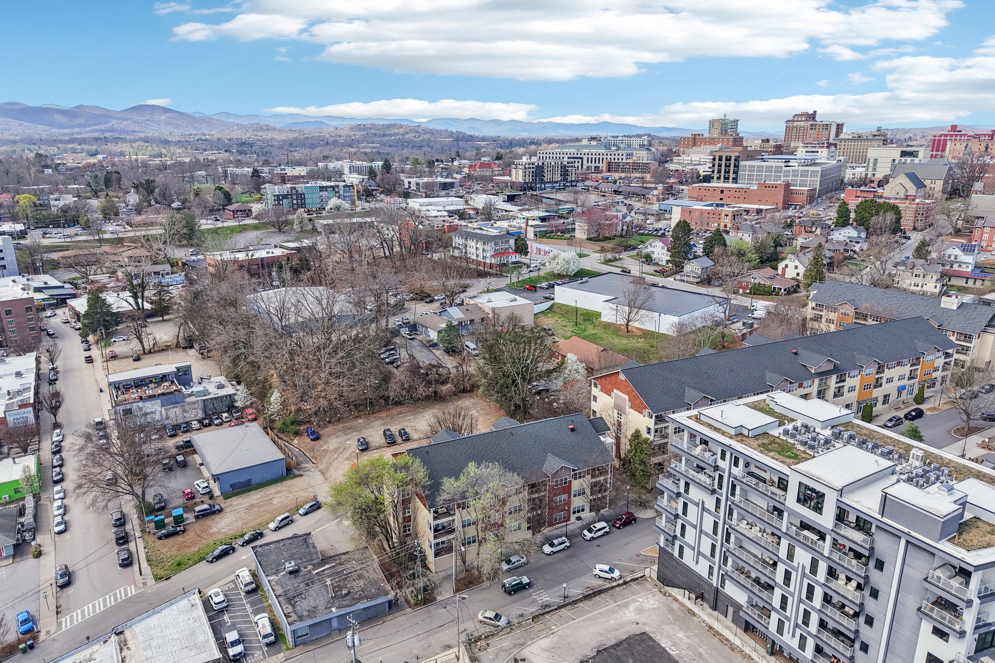 S Lexington Ave 304-S1103-037.jpg