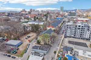 S Lexington Ave 304-S1103-048.jpg