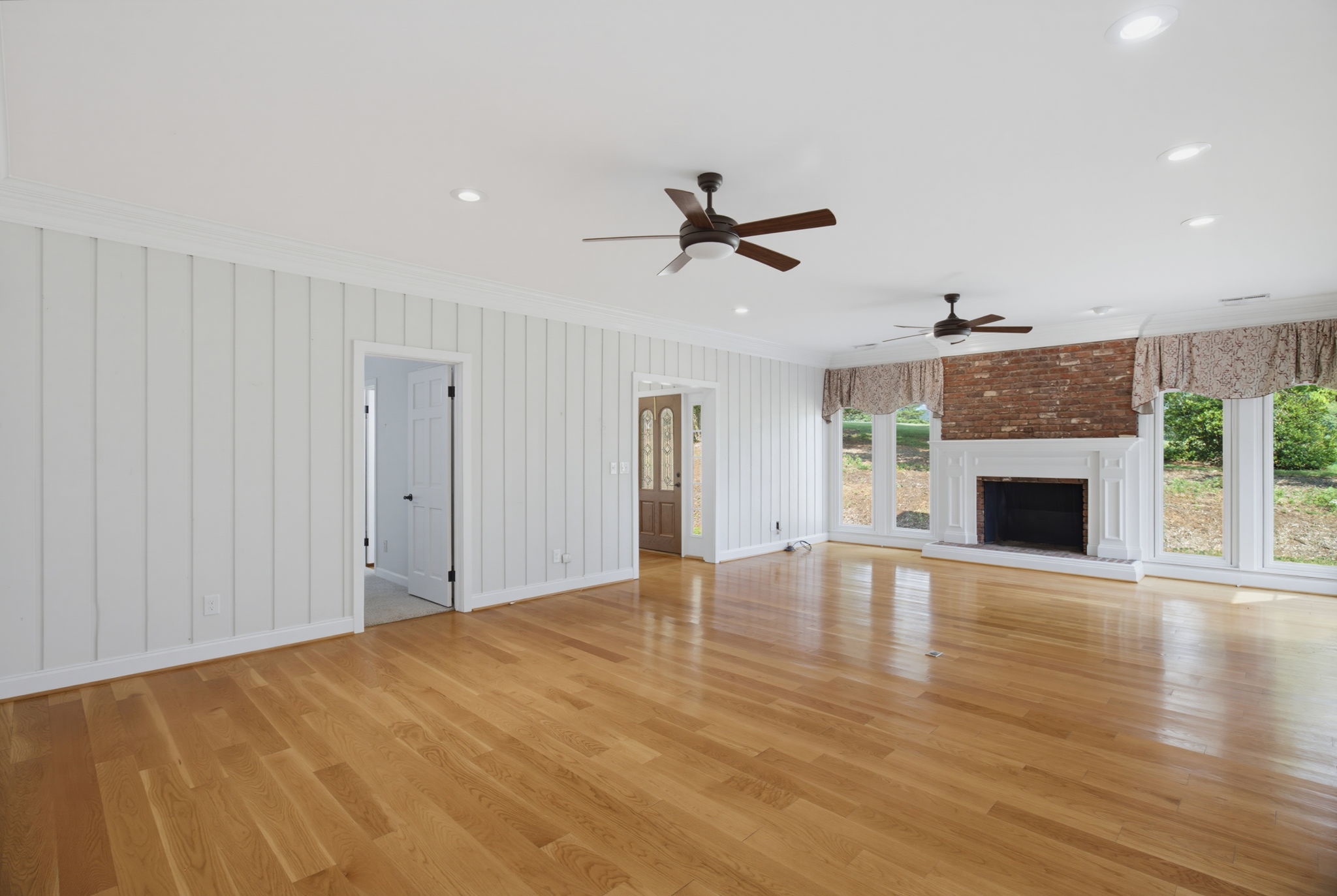175 Sandtrap Ln-8