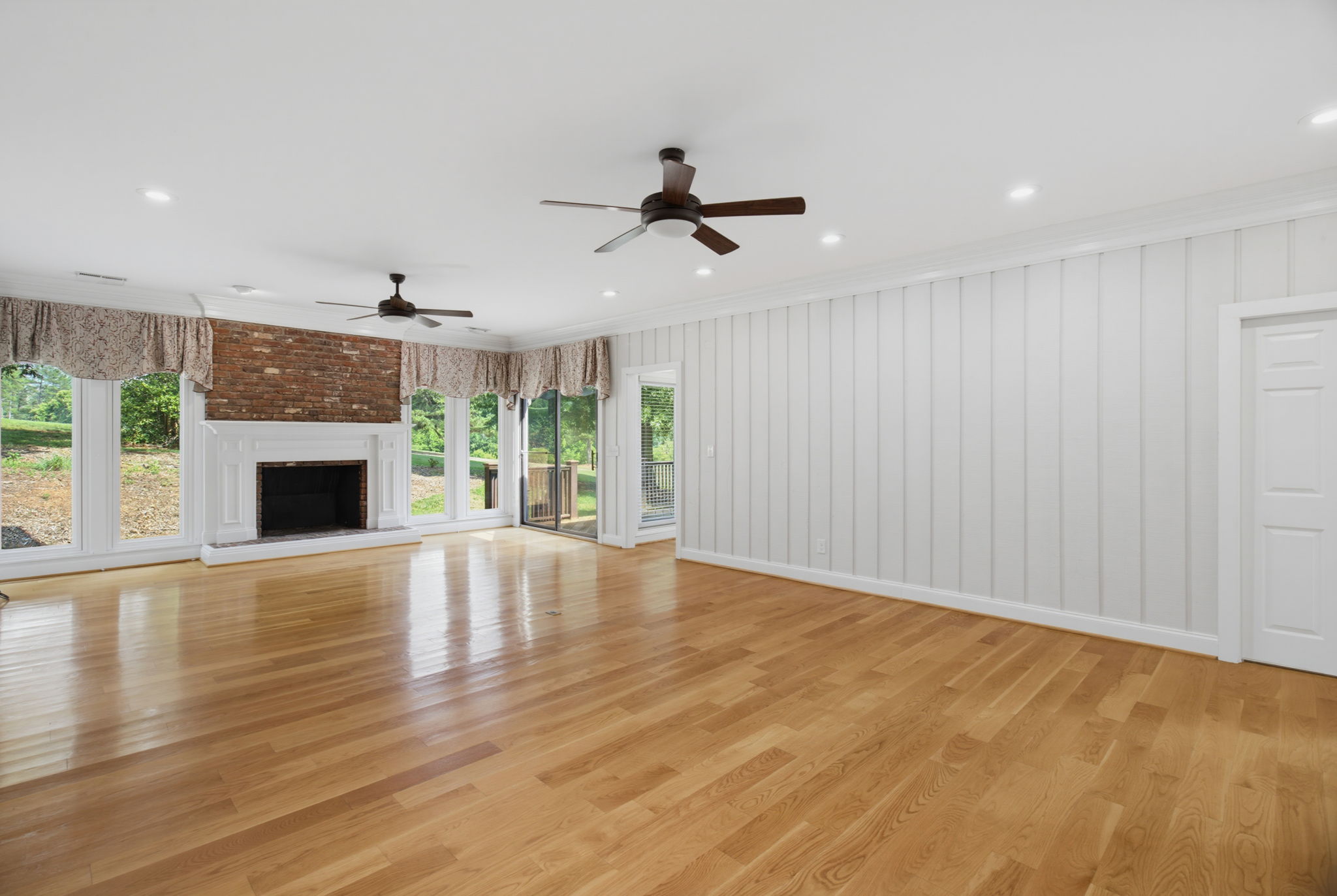175 Sandtrap Ln-9