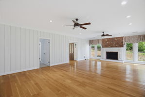 175 Sandtrap Ln-8