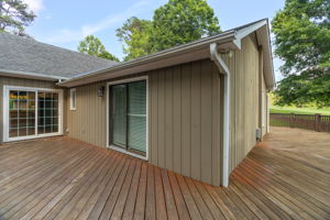 175 Sandtrap Ln-29