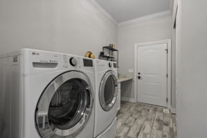  Photo 36