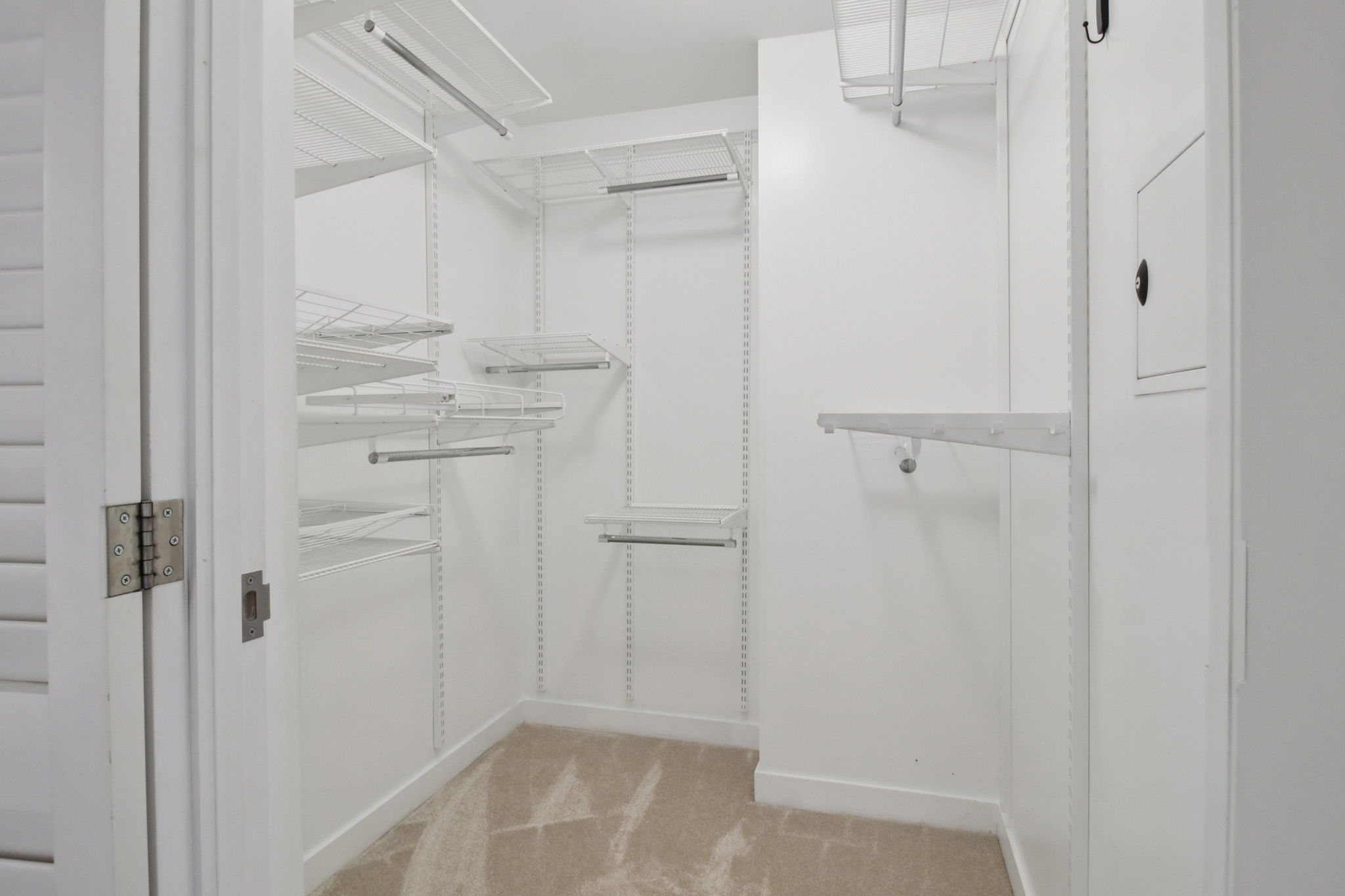 W St James St Unit 1305-L2808-021