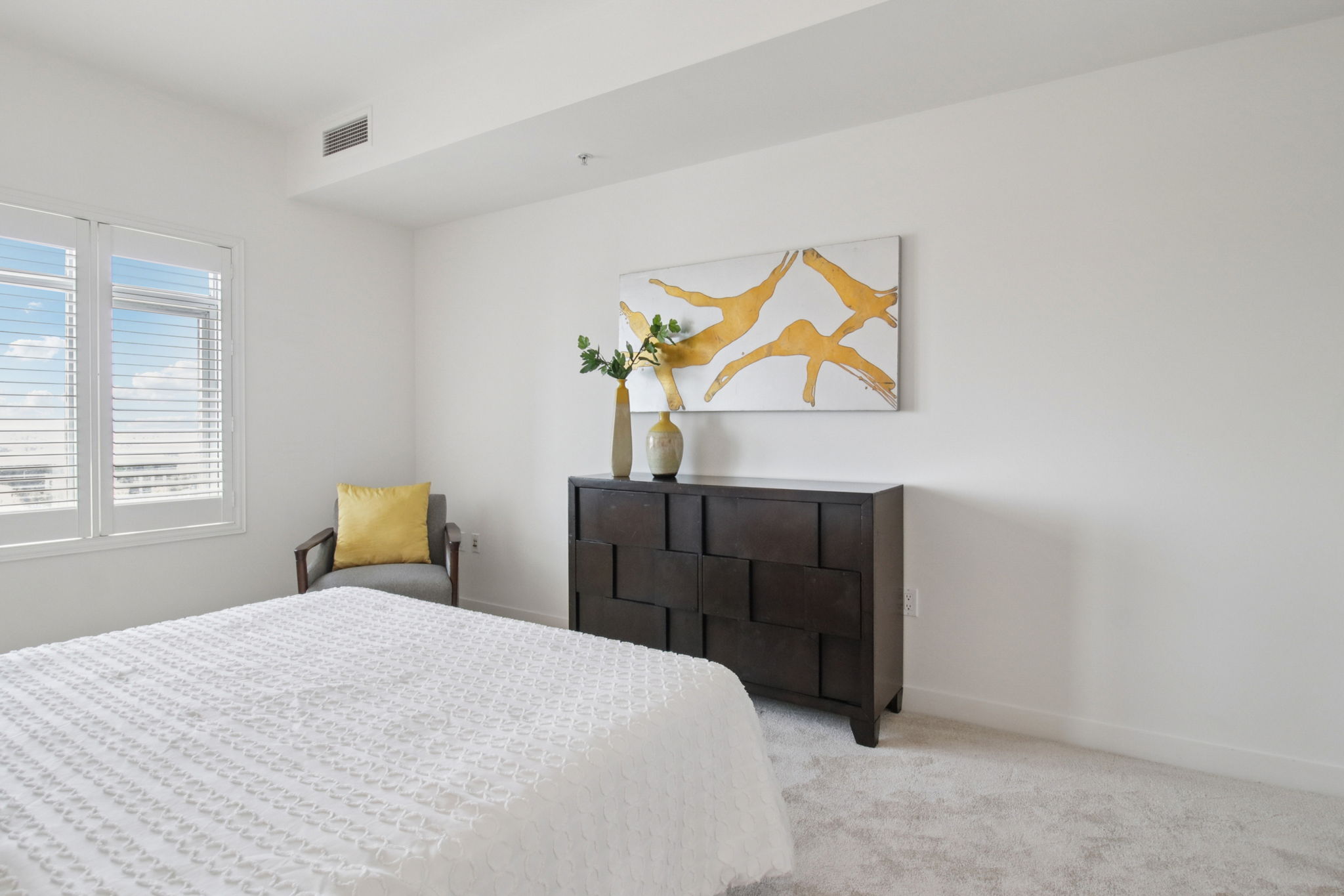 W St James St Unit 1305-L2808-023
