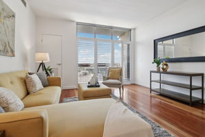 W St James St Unit 1305-L2808-010