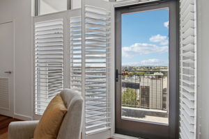 W St James St Unit 1305-L2808-025