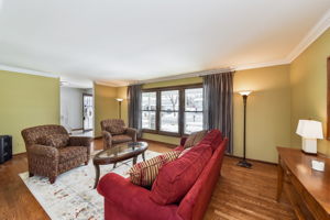  1750 Bolson Dr, Downers Grove, IL 60516, US Photo 2