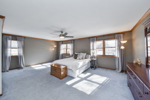  1750 Bolson Dr, Downers Grove, IL 60516, US Photo 14