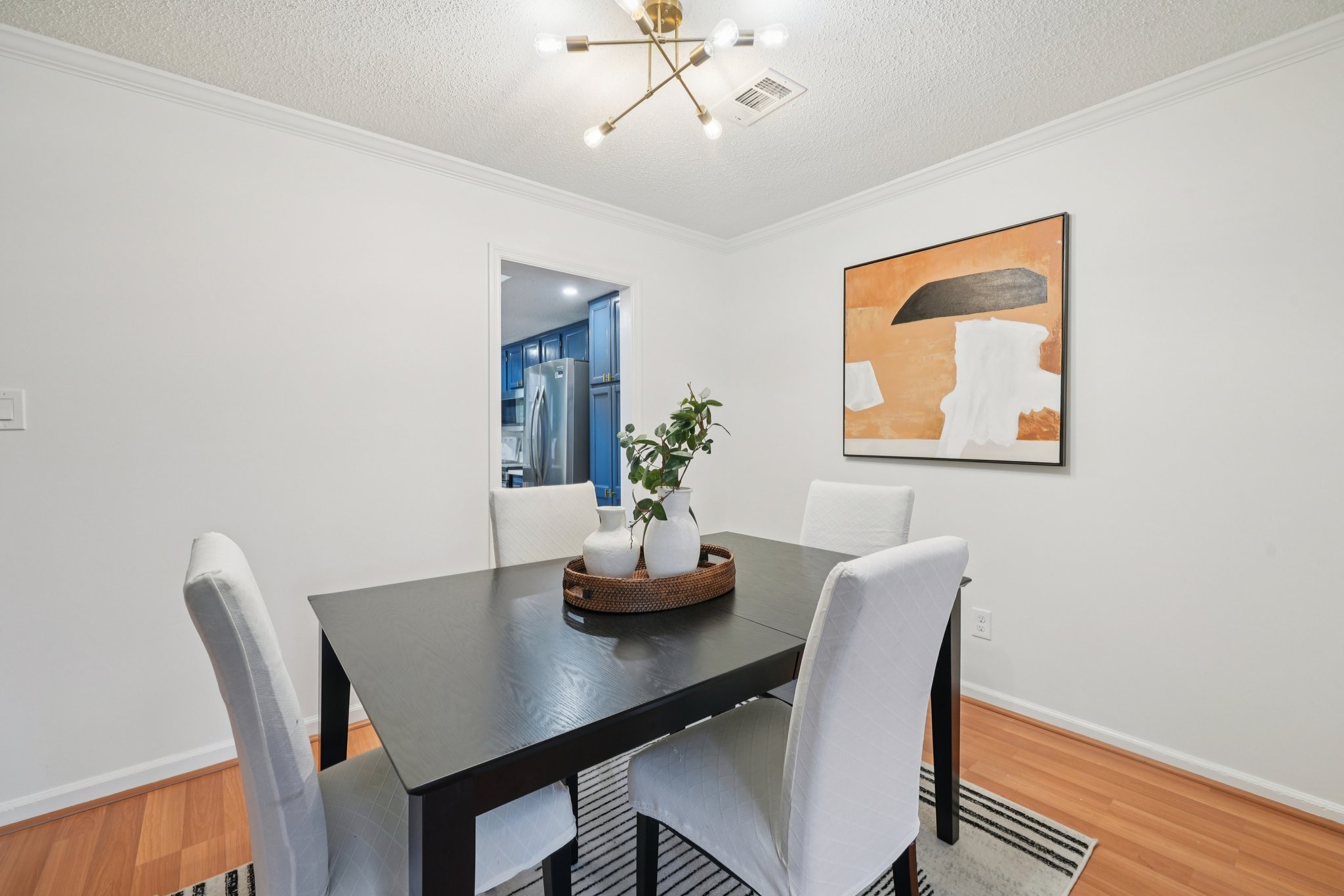 Clairmont Rd-S1012-009.jpg