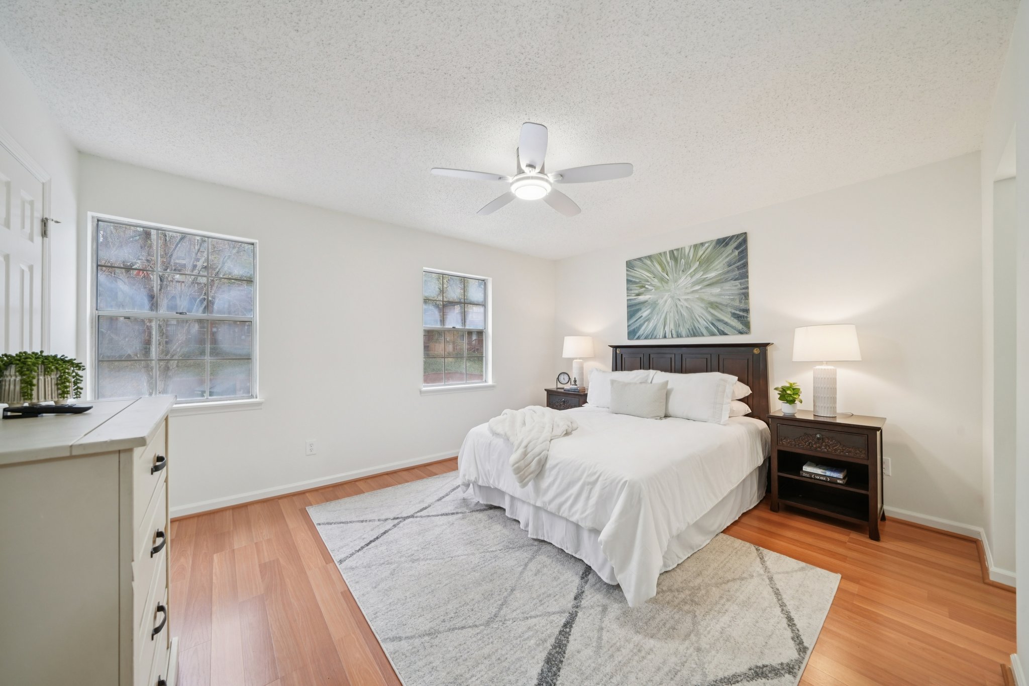 Clairmont Rd-S1012-015.jpg