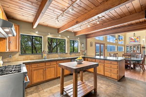 011_F8_1750 Lytton Springs Rd